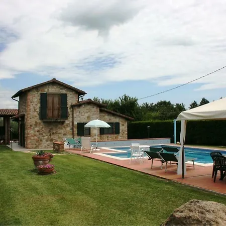 I Bertoni Sleeps 14 Pool Wifi