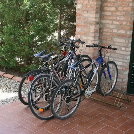 I Bertoni Sleeps 14 Pool Wifi Βίλα *