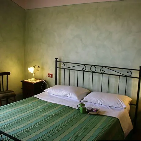 I Bertoni Sleeps 14 Pool Wifi *